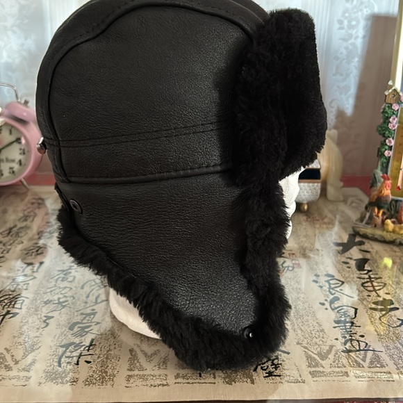 Vintage Ricardo Beverly Hills BH Sheepskin Snap Button Flap Cap Hat Sz S - Picture 4 of 9